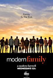 Обложка за Modern Family (2009).